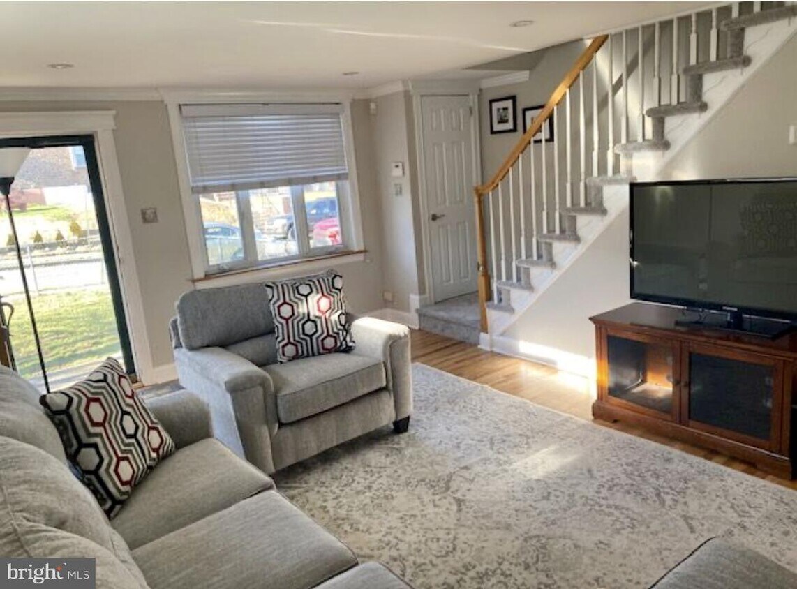 978 Fairfax Rd, Drexel Hill, PA 19026 House for Rent in Drexel Hill