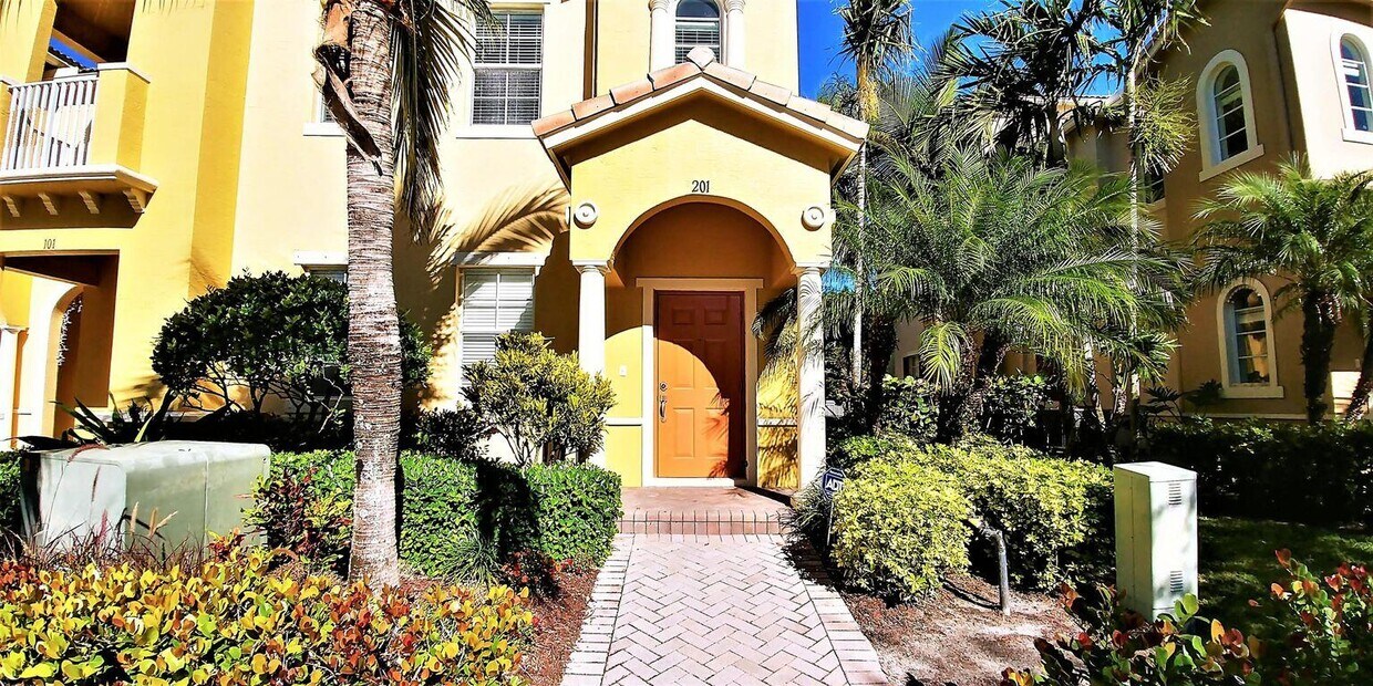 Foto principal - 127 Seagrape Dr
