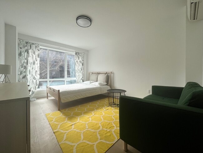 Building Photo - 623 Avenue H