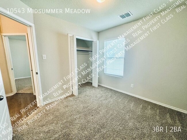 Building Photo - 10543 Midsummer Meadow
