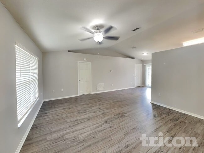 Foto del edificio - 1090 3rd Ave