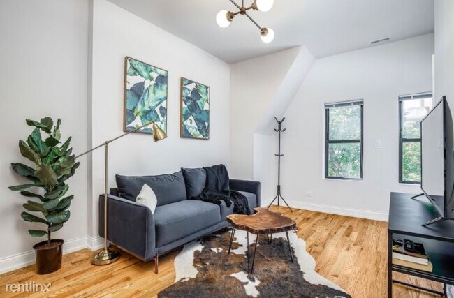 Foto del edificio - 5407 S Harper Ave