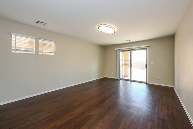 Foto del edificio - 3564 Chelsea Grove St