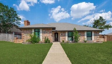 Building Photo - 171 Wildwood Dr