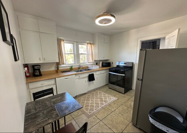 Foto del edificio - 1316 Franklin St