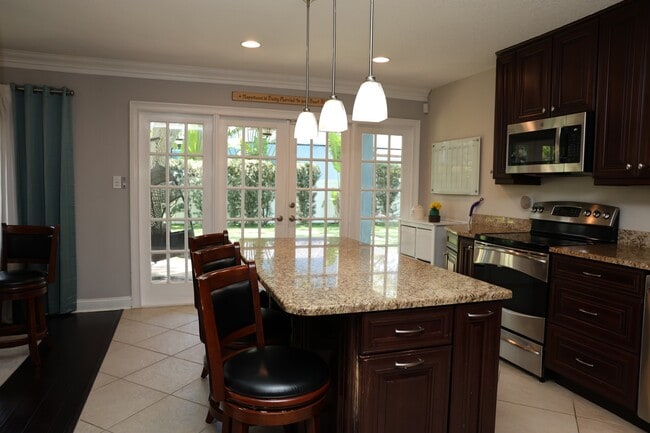 Foto del edificio - 4118 W Palmira Ave