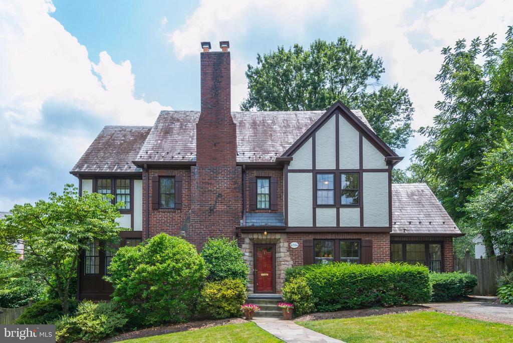 Foto principal - 4706 32nd St N