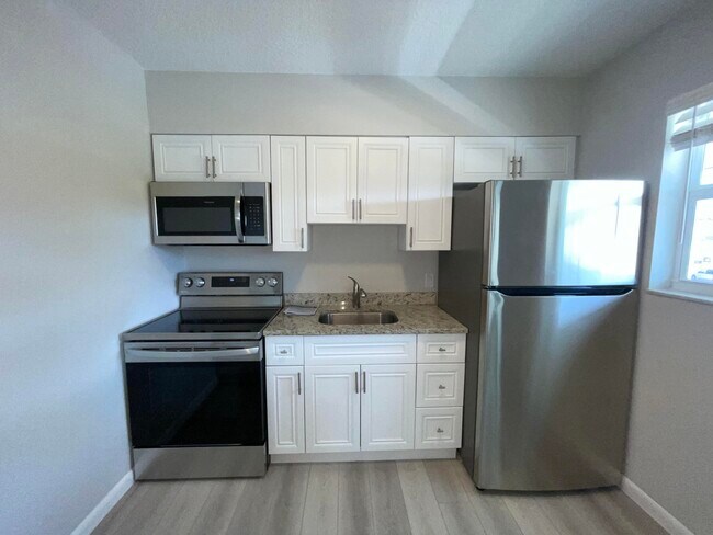 Foto del edificio - 661 Hernando St