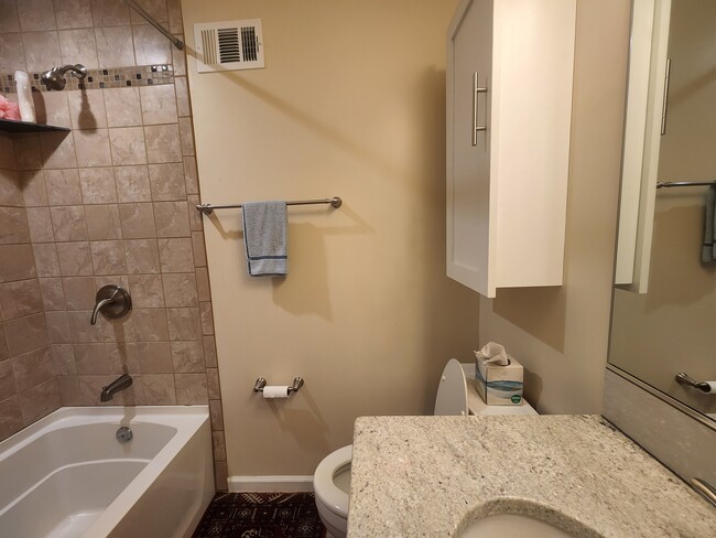 Building Photo - 1713 Pebble Beach Dr