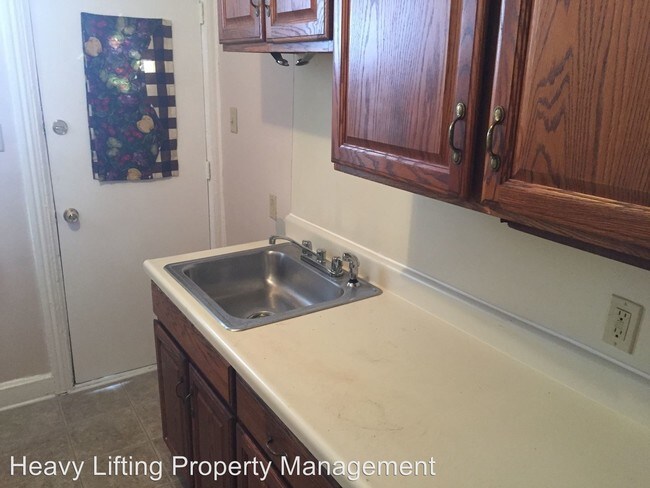 Foto del edificio - 3 br, 1 bath House - 501 1/2 Hamilton St