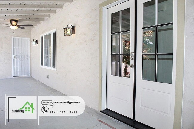 Foto del edificio - 2651 Foothill Blvd