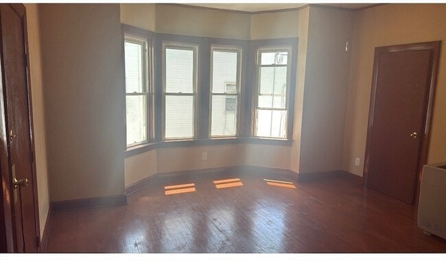 Building Photo - 119 Robeson St