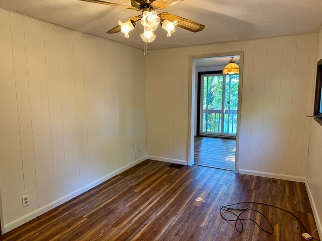 Building Photo - 875 Taughannock Blvd