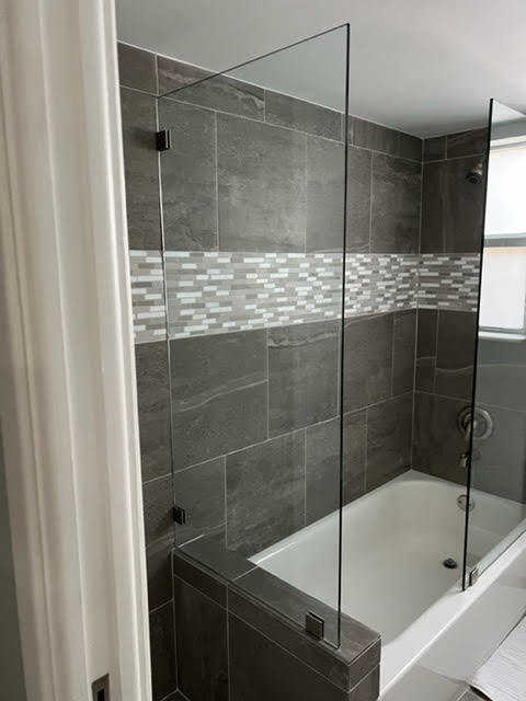 Bathroom 1 - 2505 Bay Dr