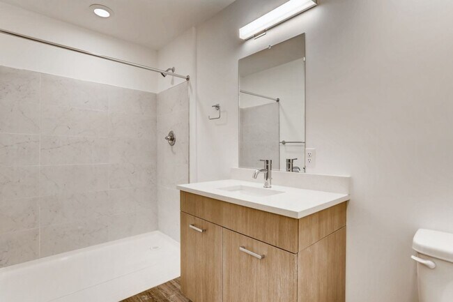 Building Photo - Live Big in a Loft Apartment!