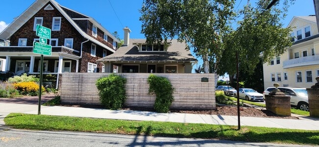 Building Photo - 1164 Ocean Ave