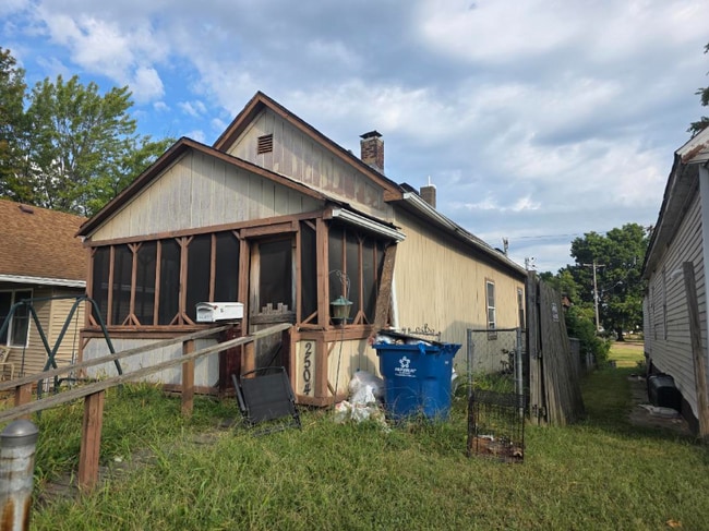 Photo - 2504A Denver St House