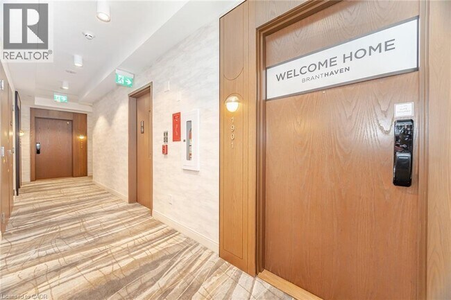 Photo du bâtiment - 3240 William Coltson Ave