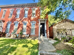 Building Photo - 524 N 26th St