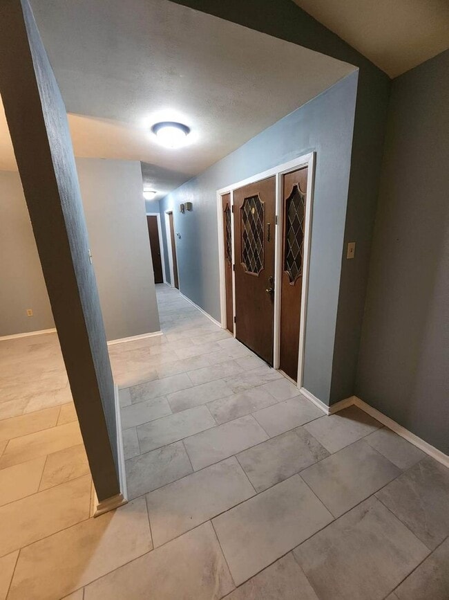 Building Photo - Coming Soon!