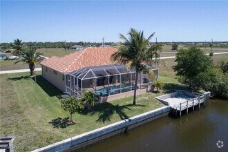Building Photo - 4114 NW 39th Ln