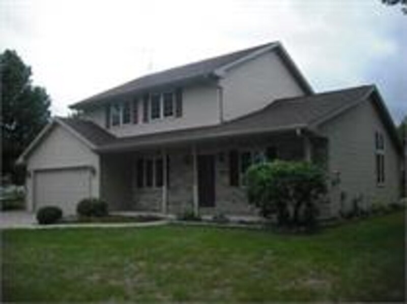 2652 Maple Hills Dr, Howard, WI 54313 Condo for Rent in Howard, WI