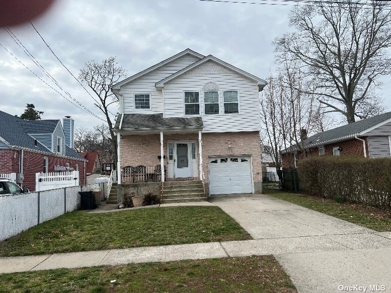 Primary Photo - 72 E Marshall St