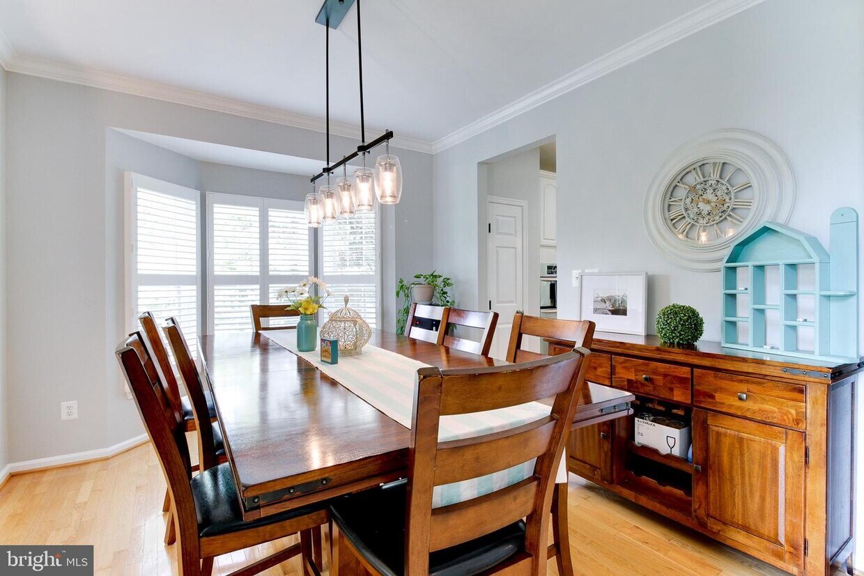 Foto principal - 43182 Maple Cross St