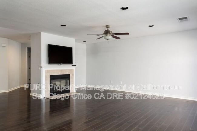 Building Photo - 14042 Tierra Bonita Ct