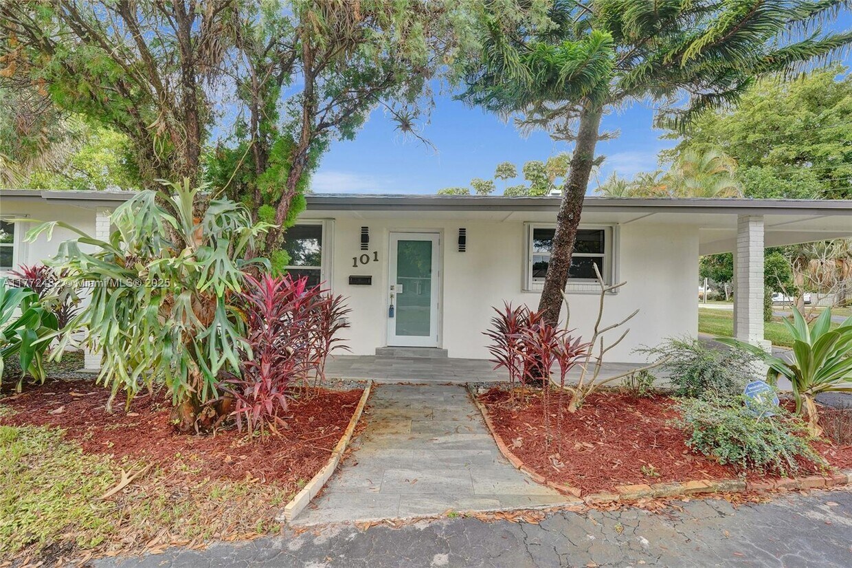 Primary Photo - 101 SW 53rd Ave
