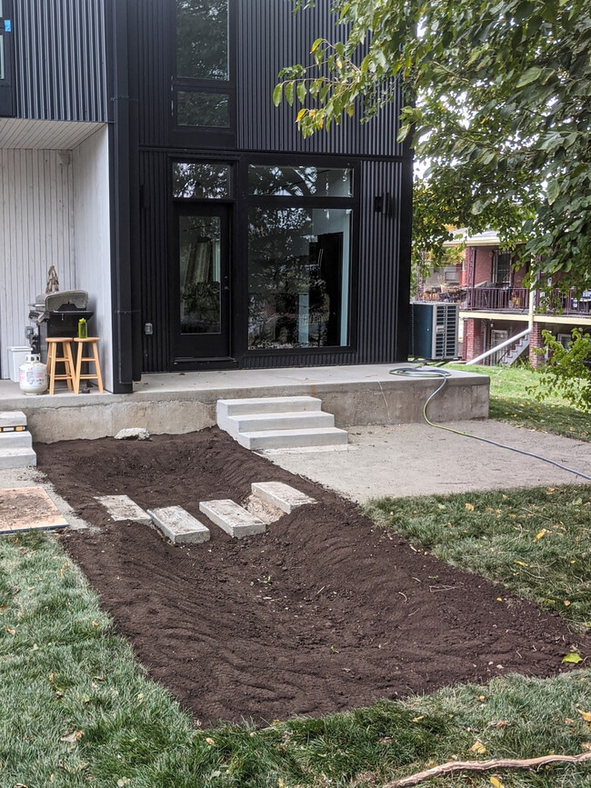 Back Patio - 555 Harrison St