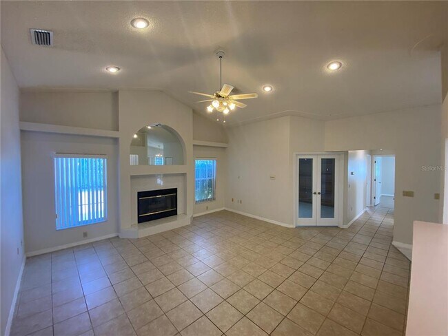 Foto del edificio - 2397 E County Rd 466