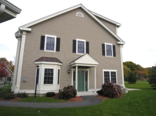 Foto principal - 2 Abbott Ln