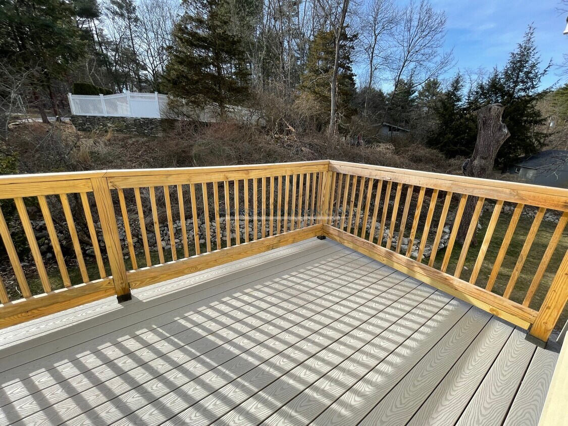 67 Loker St Unit 5, Wayland, MA 01778 Condo for Rent in Wayland, MA