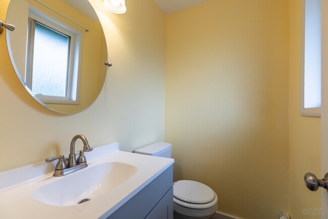 Foto del edificio - 74693 Hale Ln