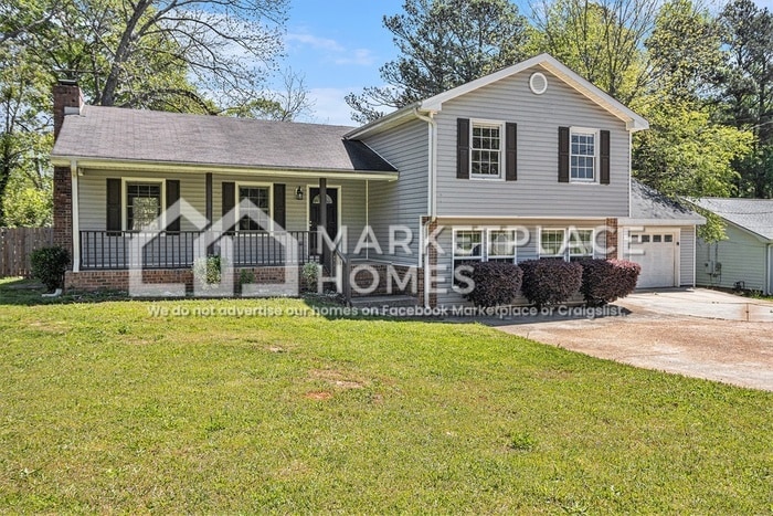 Foto principal - 2914 Stanton Rd SE