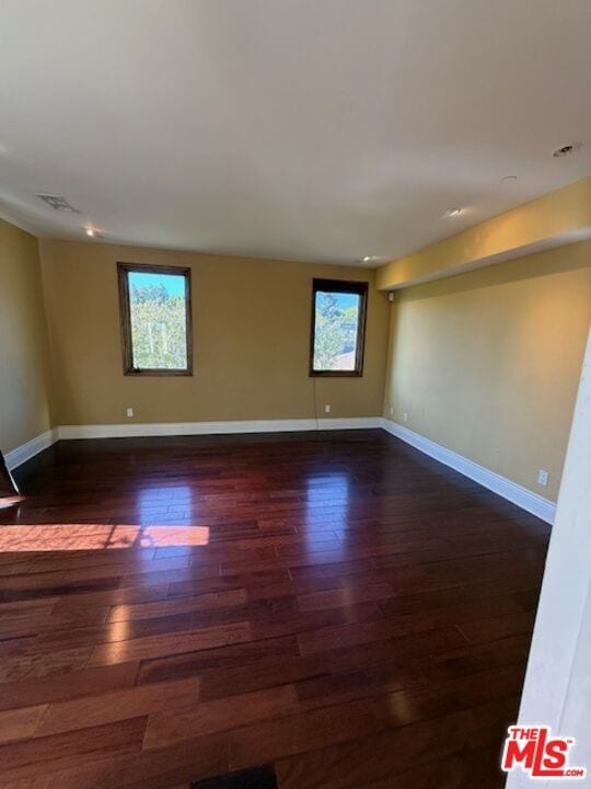 Building Photo - 1126 Yale St