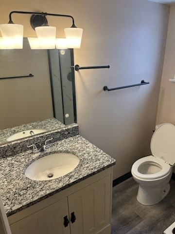 Building Photo - 843 1st St NE