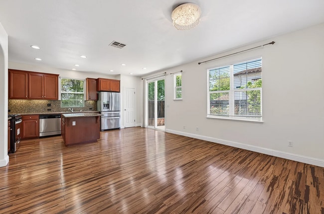 Building Photo - 3107 Browntail Way
