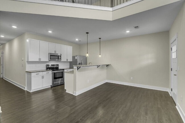 Photo - Modern 2BD, 2.5BA Townhouse with Large Loft in Travelers Rest
