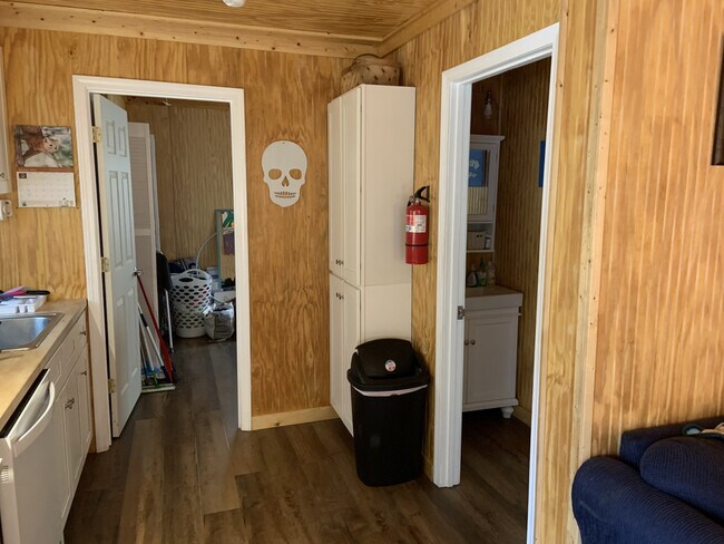 Building Photo - Unit #6 - Cullowhee Cabins &amp; Cottages