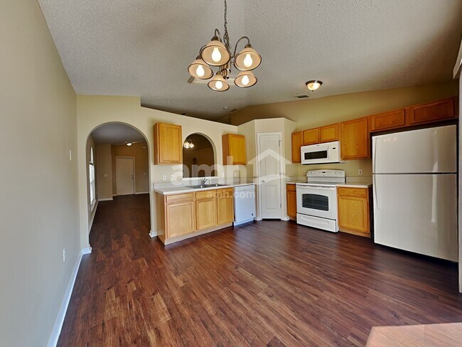 Building Photo - 11527 Ivy Flower Loop