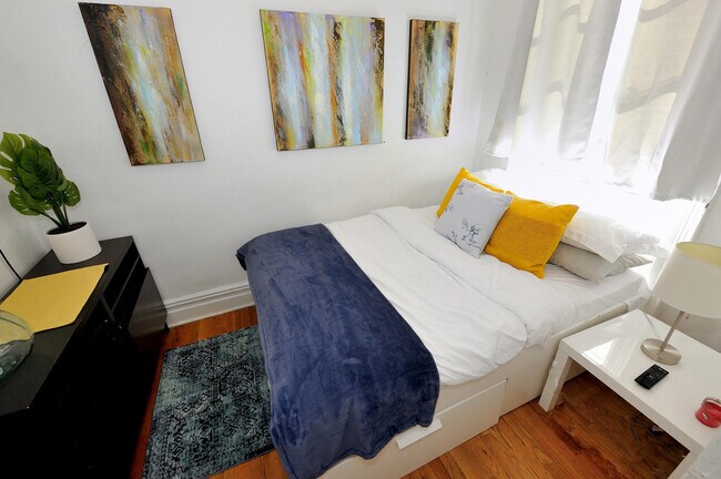 Foto del edificio - 416 W 46th St