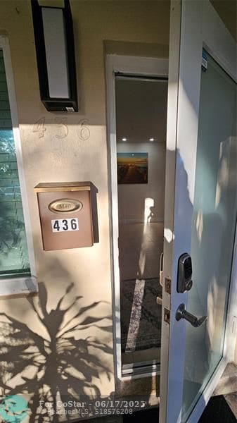 Building Photo - 436 NE 25th Ave