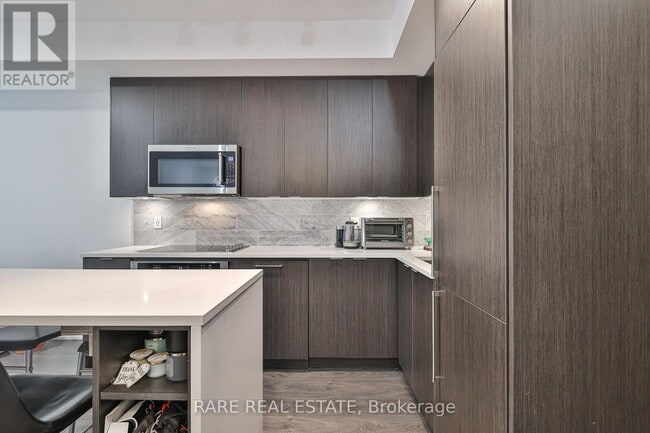 Building Photo - 38-338 Iannuzzi St