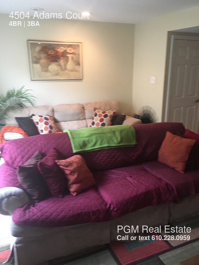 Foto del edificio - 4504 Adams Ct