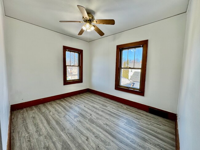 Dormitorio 1 - 2314 N 8th St