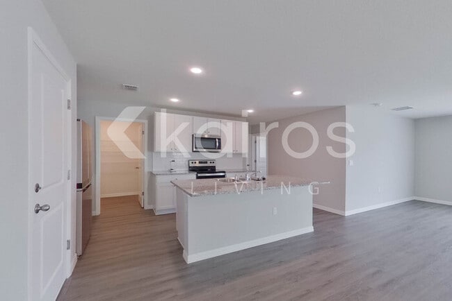 Foto del edificio - 8641 SW 43rd Ter