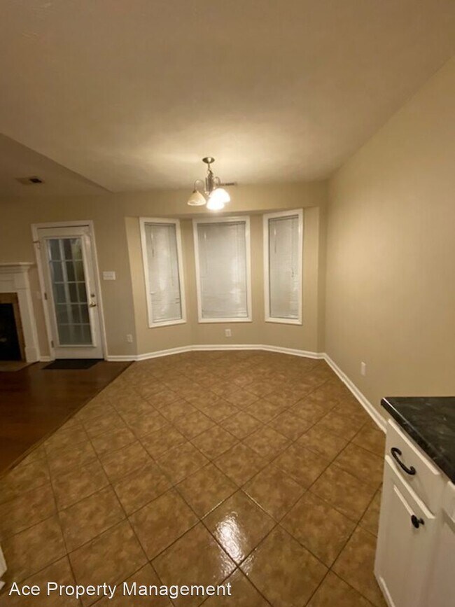 Building Photo - 3 br, 2 bath House - 1544 Laurel Oak Drive