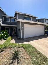 Building Photo - 1701 Coronado Hills Dr